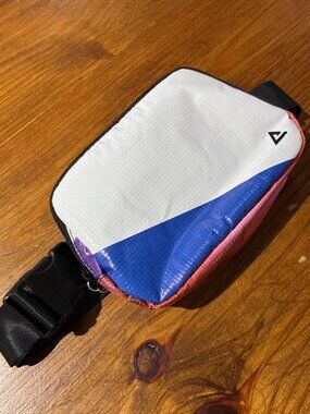 Rareform Zion Sling Bag